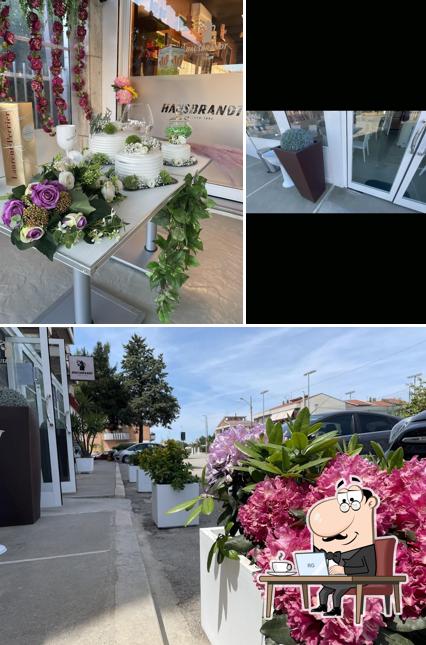 Questa è la foto che mostra la interni e esterno di Coffee Street