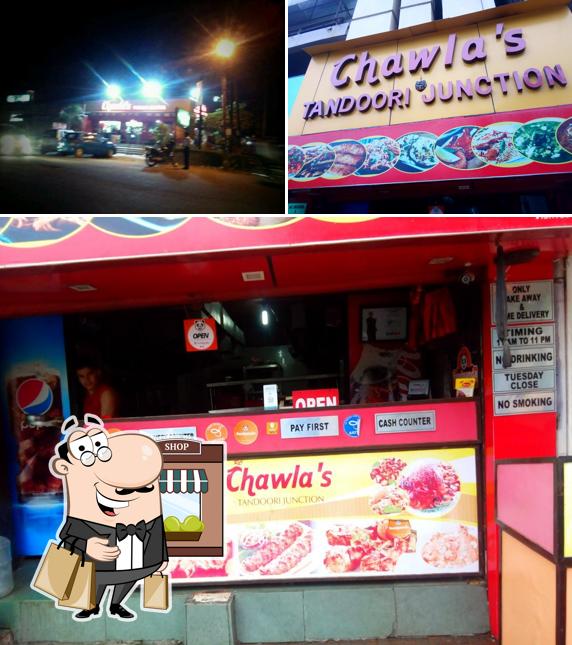 Check out how Chawla's Tandoori Junction looks outside