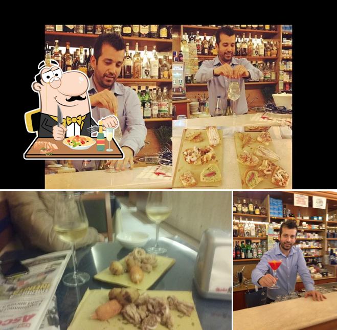 Cibo al Bar Tabacchi Basili