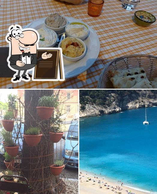 La esterno e cibo del ristorante