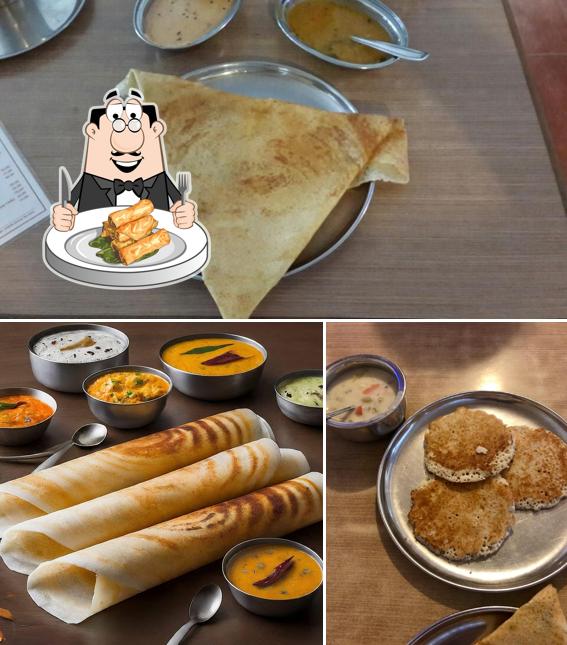 Spring rolls at Thali Restaurant