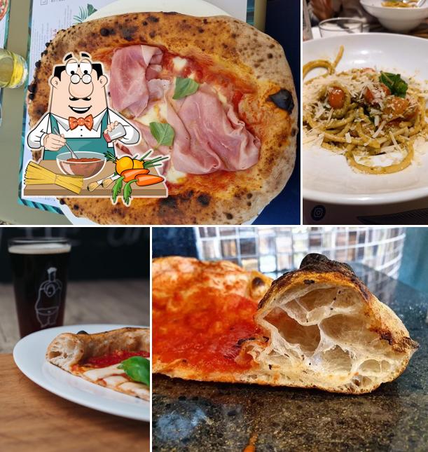 Spaghetti alla bolognese al Mediterraneo Pizzeria napoletana