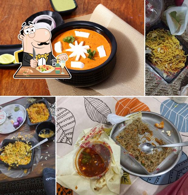 Pad thai at Mad 4 Bar B Que