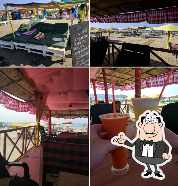 Meera Cafe morjim beach