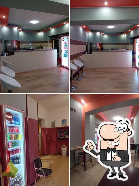 Dai un'occhiata agli interni di Il Maestro