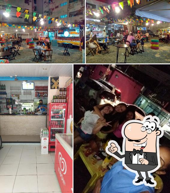 O interior do Bar e Lanchonete do Canal