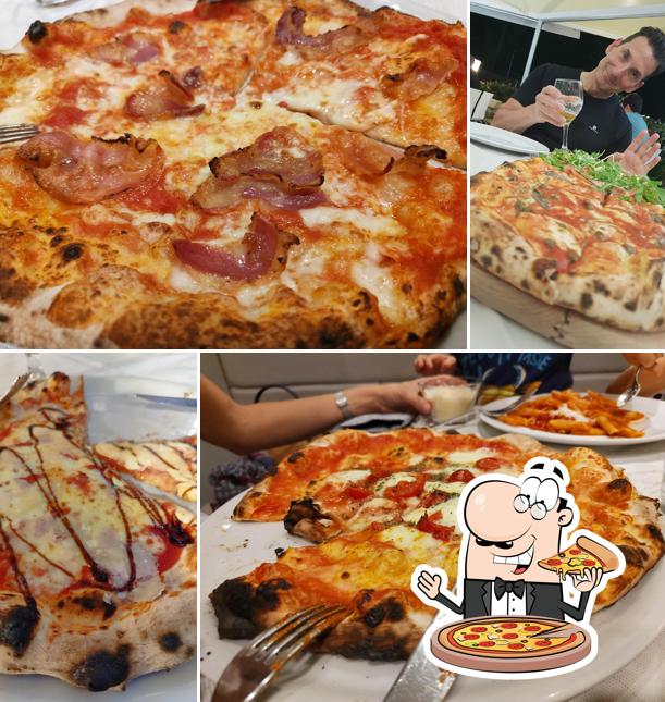 Prenditi una pizza a Pizzeria Ristorante Tramonti Modena