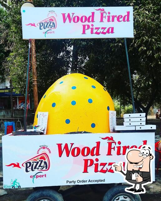 Look at the image of PIZZA EXPRESS