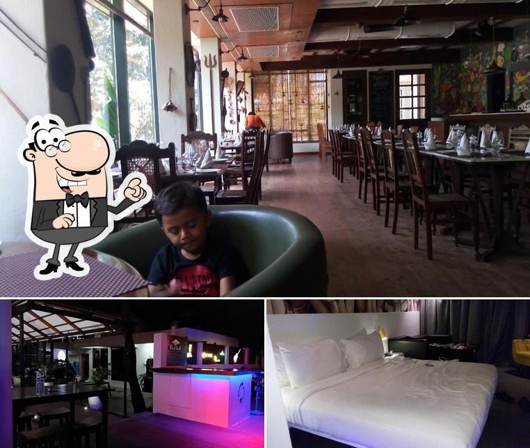 Check out how Sinq Night Club looks inside