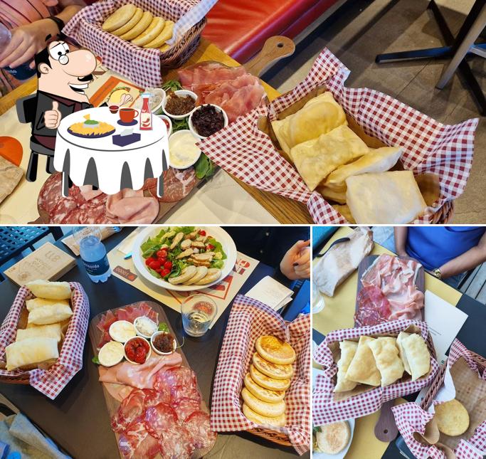 Piatto di formaggi al Dispensa Emilia Bologna Stalingrado