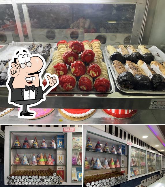 Check out how New Cake & Bake looks inside