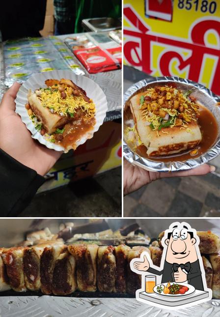 Food at Sk pal dabeli kach ki mashur Dabeli