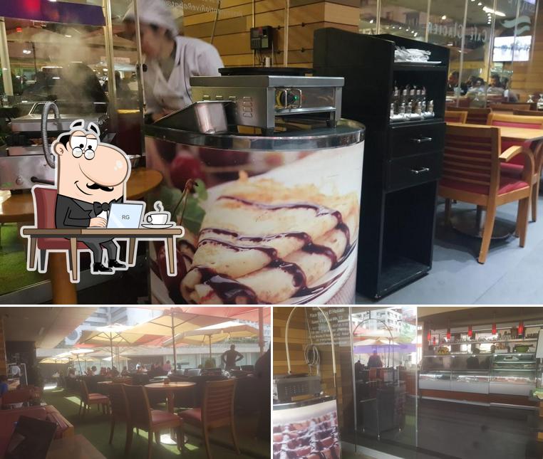 L'intérieur de La Rive Restaurant Café Glacier