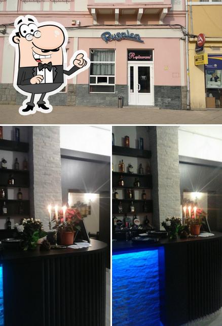 L'intérieur de Cofetăria Rusalca