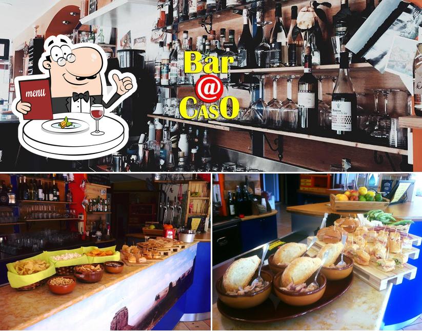 Tra le diverse cose da Baracaso si possono trovare la cibo e esterno