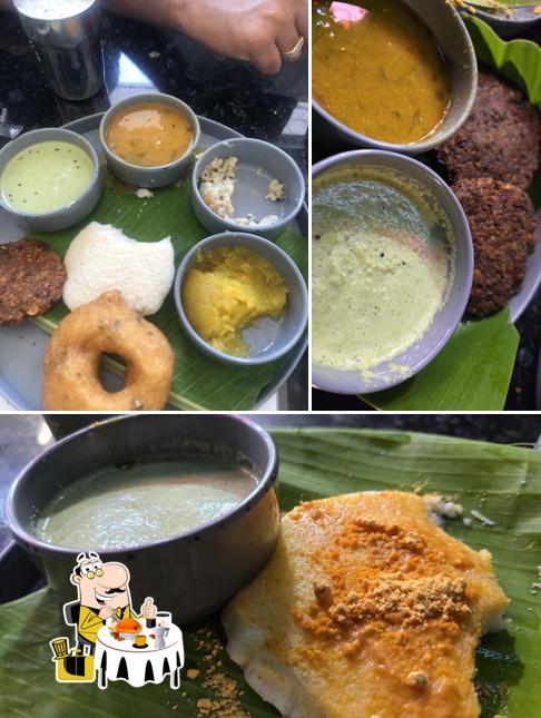 Idli at CAFE RAMASHRAYAM - SIMPLY SOUTH