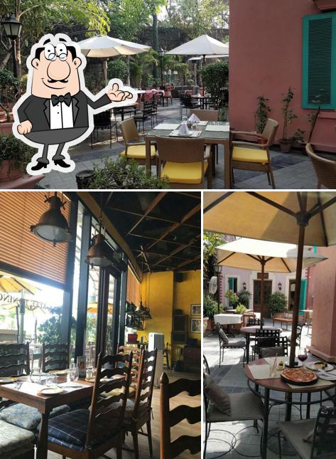 The interior of Tonino Ristorante