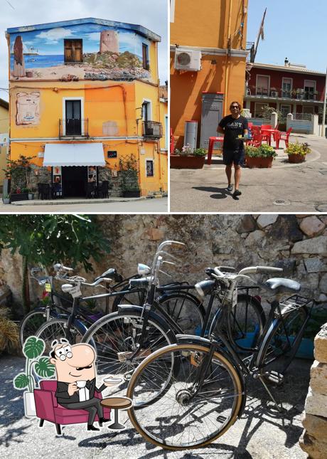 Gli interni di Bar Sa Staria