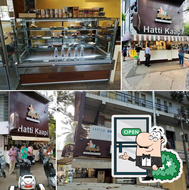 Enjoy the view at the outside area of Hatti Kaapi - Jayanagar