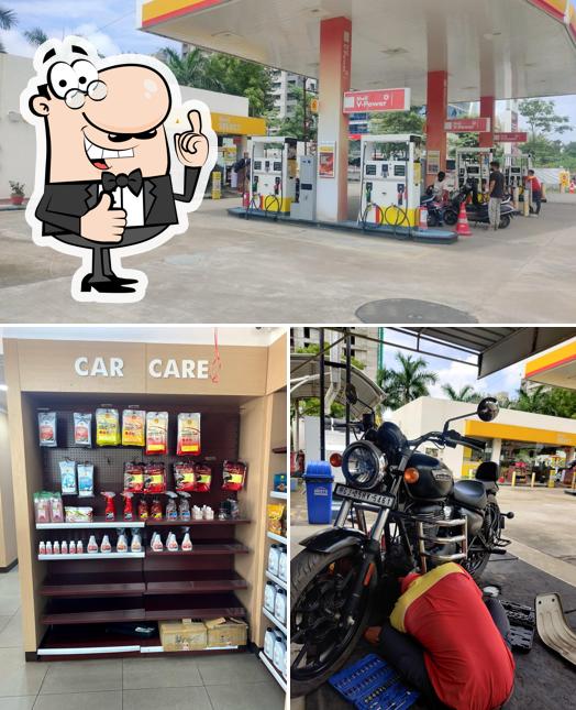 See the pic of Shell Petrol Pump