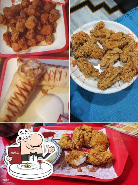 Food at البیک عربیکیو ریستوراں Al Baik Arabecue Restaurant