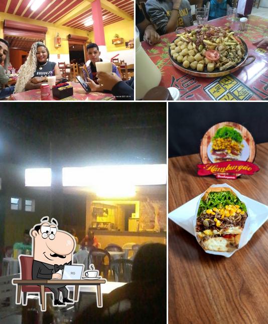 O interior do Lanchonete Hamburgão