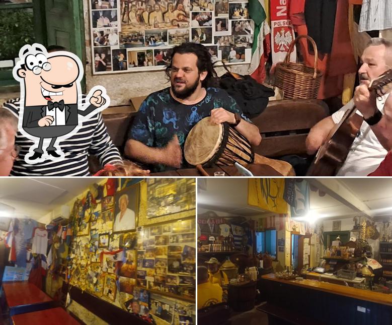 Siediti a un tavolo di Mate Vino