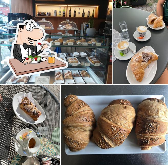 Cibo al Caffeteria L'incontro