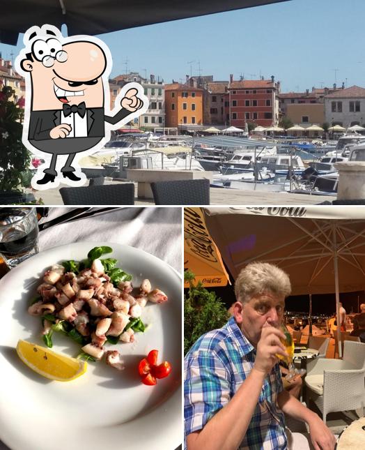 La interni e cibo del ristorante