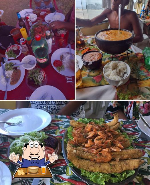 Comida em Restaurante Beira Mar