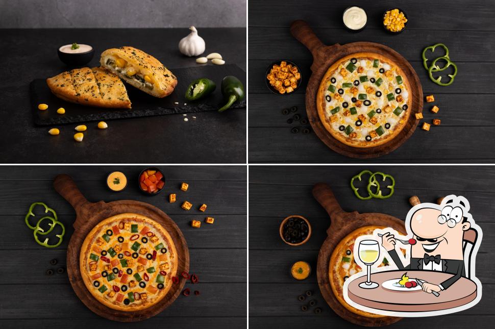 Food at La Milano Pizzeria