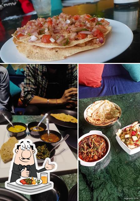 Meals at 3 Stage: Lounge Kitchen Garden