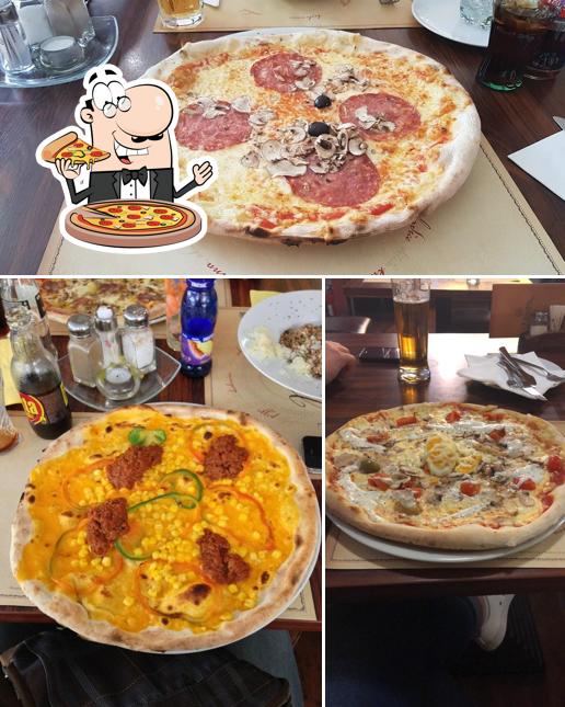 Scegli una pizza a Piazza del Papa