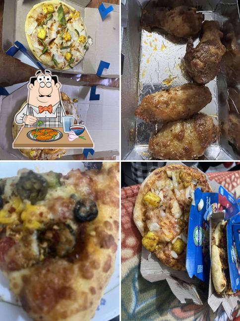 Chicken wings at Domino's Pizza