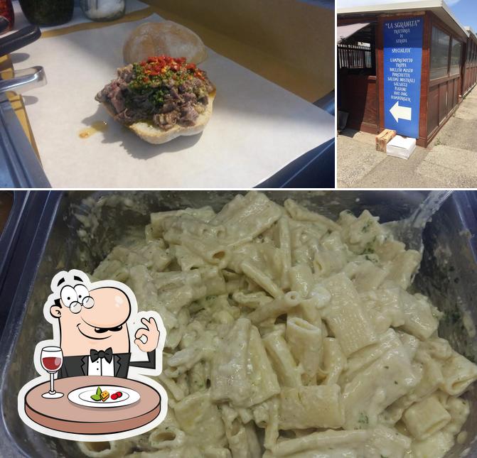 La immagine di cibo e esterno da Trattoria Di Strada La Sgranata da Emiliano