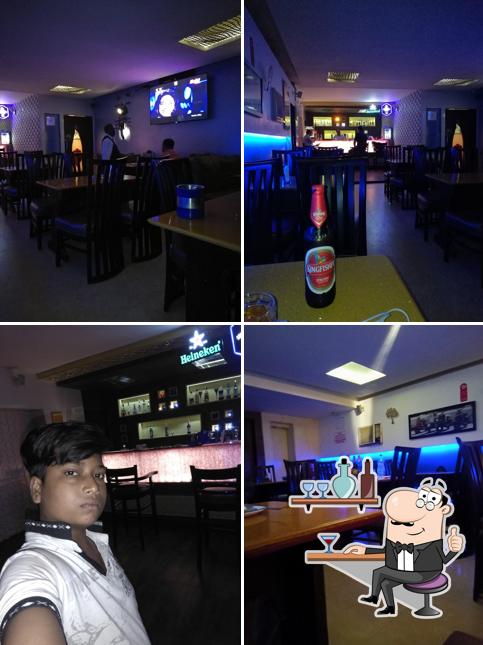 The interior of Vitamin Bar