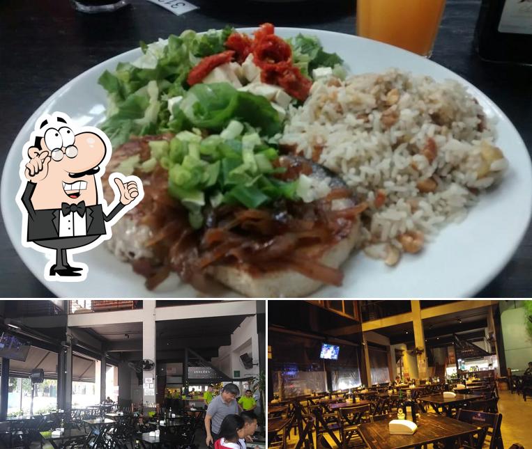 Entre diferentes coisas, interior e comida podem ser encontrados no Açaí Original