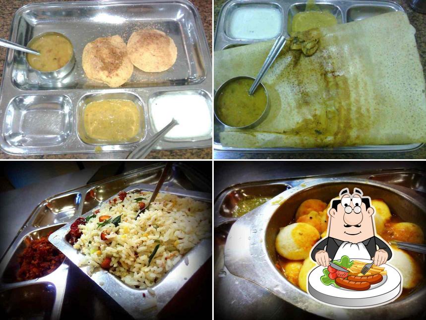 Food at Idli Bhavan