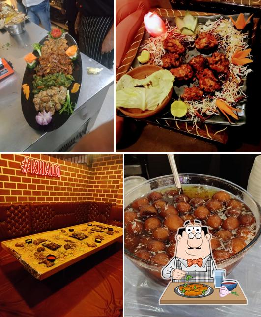 Chicken wings at Khaidi Mandi