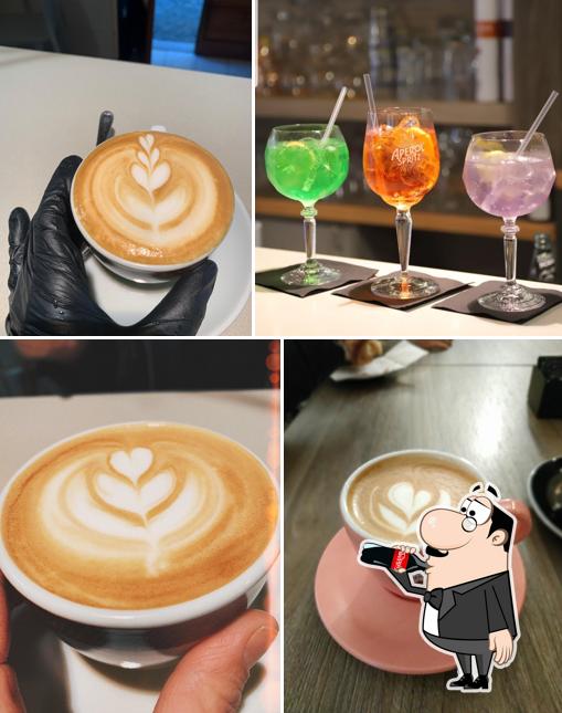 Goditi un drink dal menu