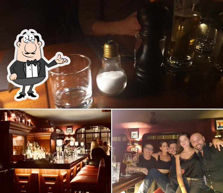 Manhattan Café si caratterizza per la interni e cibo