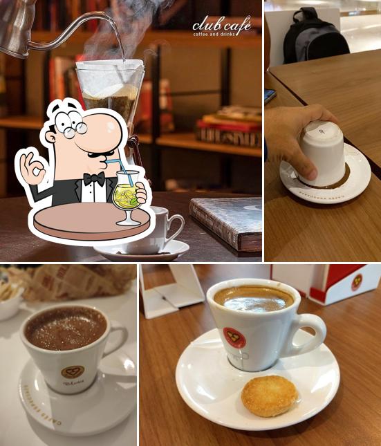 Peça uma bebida do menu