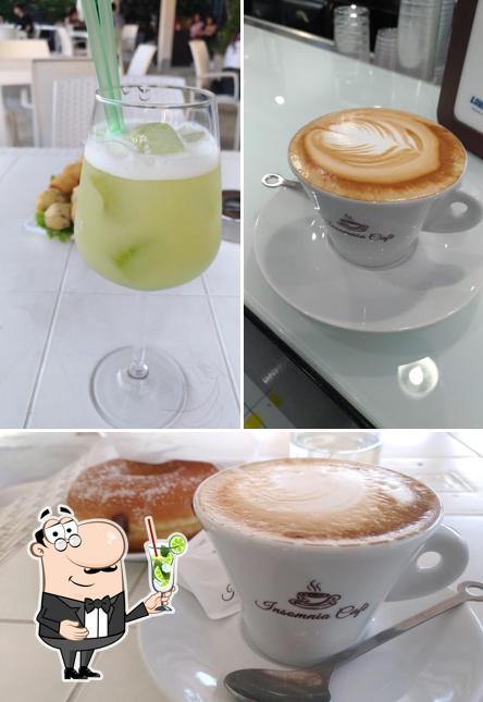 Goditi qualcosa da bere a Insomnia Cafè