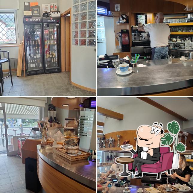 Gli interni di JohnBar77