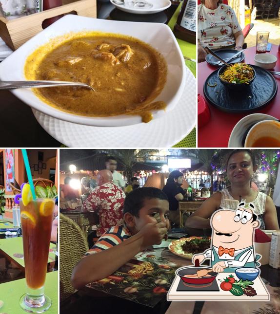 Chicken curry at Ruffles Restaurant