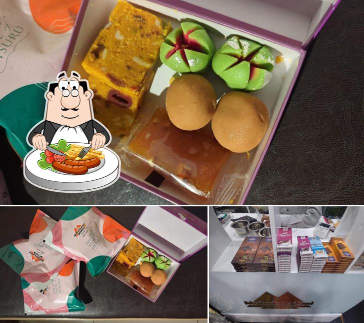 The picture of food and beverage at Shree Mahalakshmi Sweets, Kalidasa Road