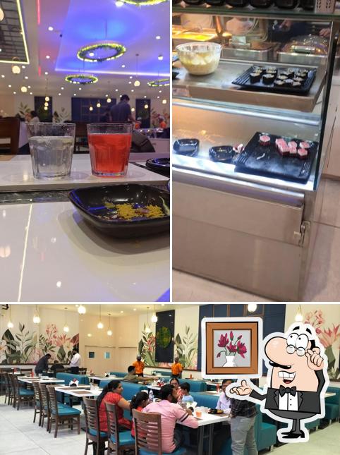 The interior of Mad Over Grill