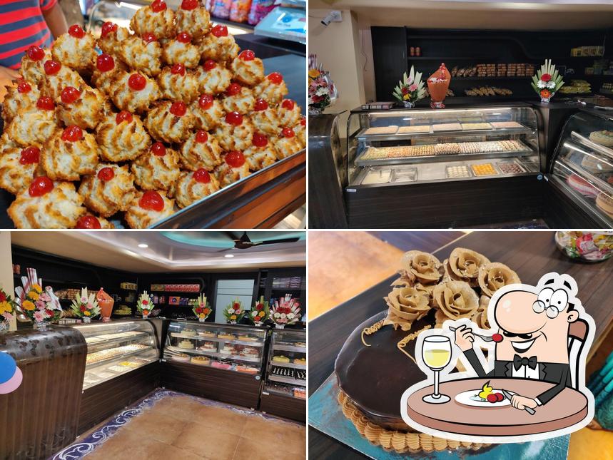 Food at CHINTAMANI BAKERS AND SWEETS