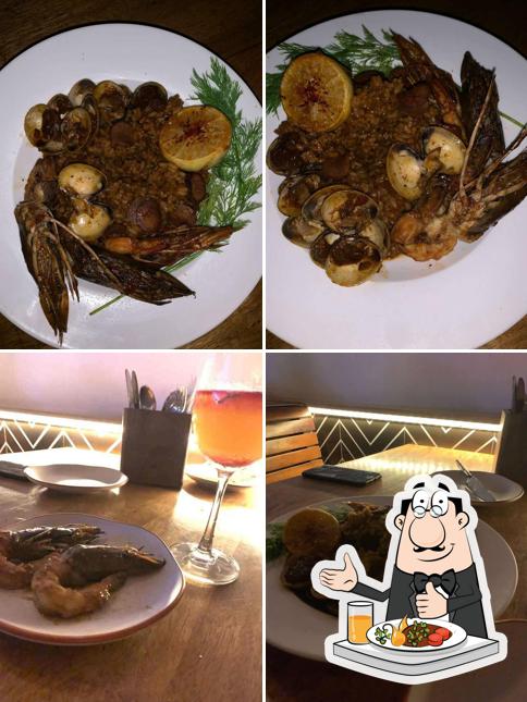 Meals at The Boston Butt