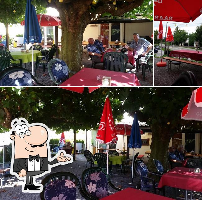 Siediti a un tavolo di Rütli Restaurant